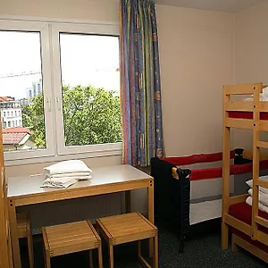 https://cvjm-jugendgastehaus-berlin.find-berlin-hotels.com