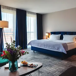מלון Center East Prenzlauer Berg By Ihg ****